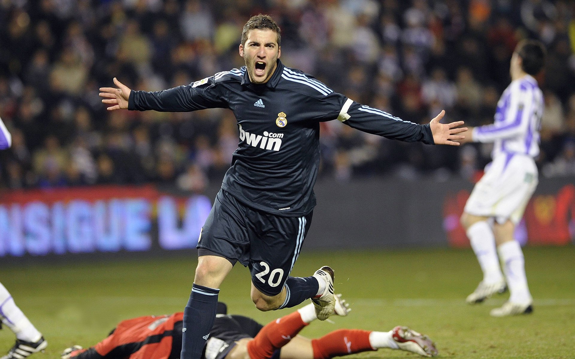 波斯铁骑对阵五盾军团，坎特—那个掌控全场节奏的隐形引擎